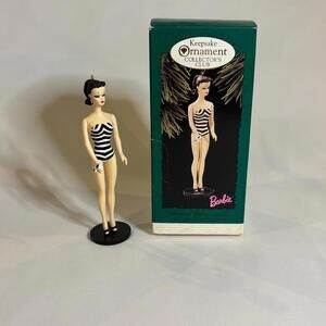 1995 Hallmark Keepsake Brunette Debut Barbie Christmas Ornament